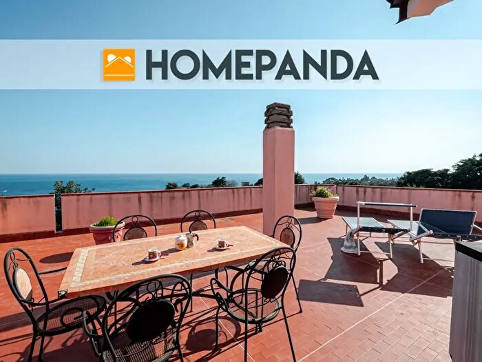 Appartamento bilocale in vendita in Via San Giovanni a, Varazze