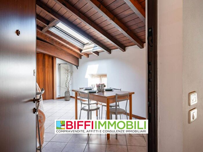 Appartamento bilocale in affitto in Via Antonio Fogazzaro, Castello, Lecco