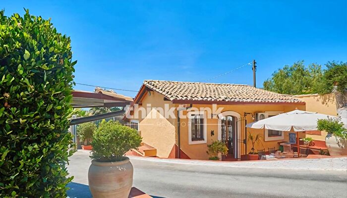 Casa quadrilocale in affitto in Contrada Bonvicino, Lentini