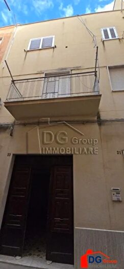 Casa quadrilocale in vendita in Via Vito Milana, Alcamo