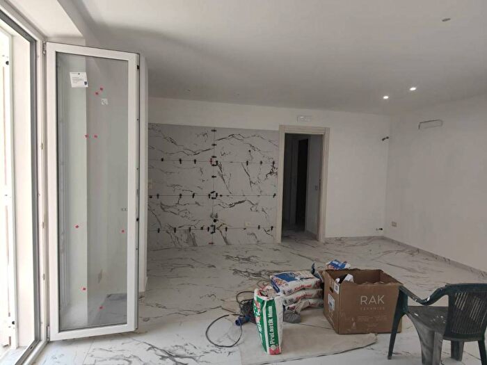 Appartamento trilocale in affitto in Frattaminore