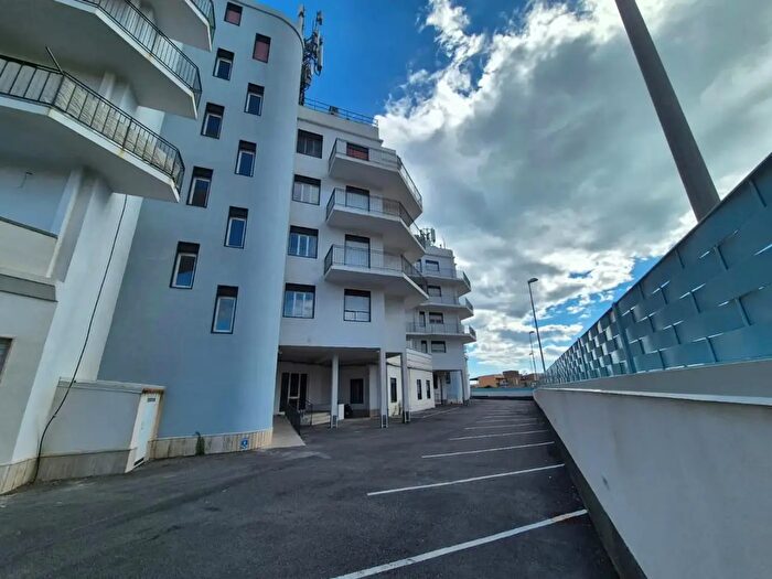 Appartamento trilocale in vendita in Via Zunica, Agrigento