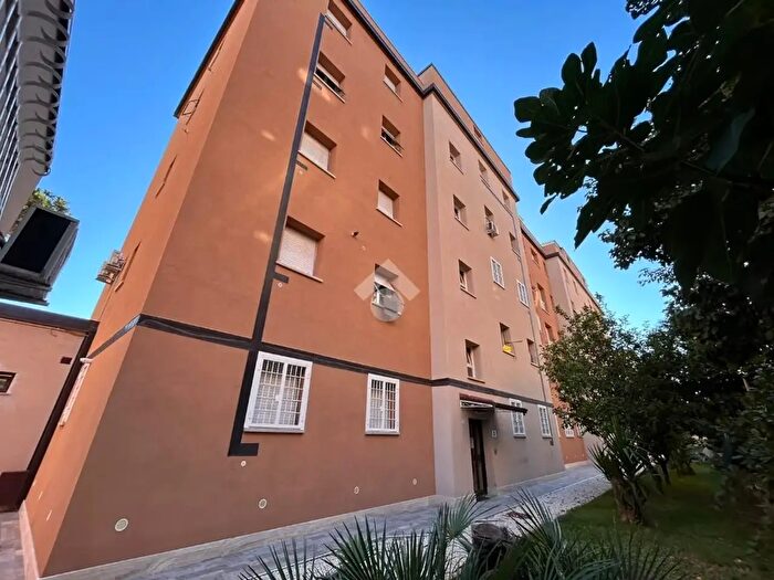 Appartamento bilocale in vendita in Piazza Francesco Conteduca, Roma