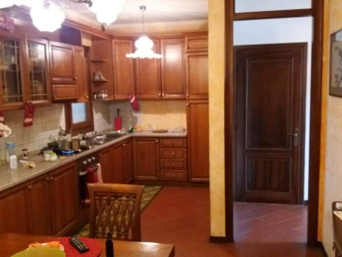 Casa quadrilocale in affitto in Via Ugo Foscolo, Centro, Spresiano