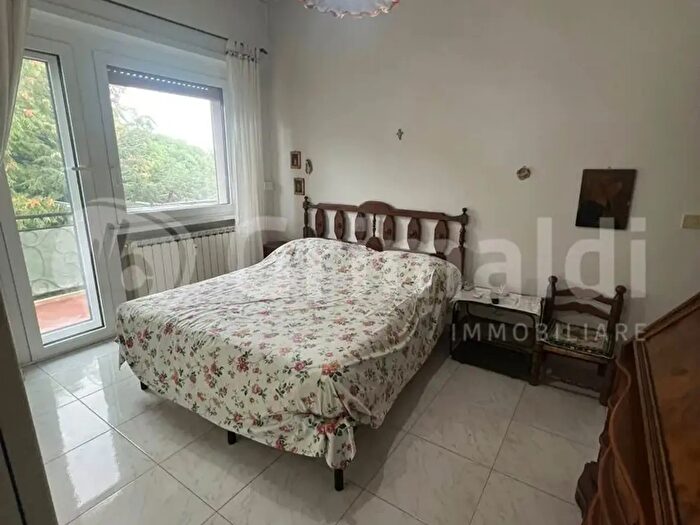 Appartamento monolocale in affitto in Via SantAgatone Papa, Roma