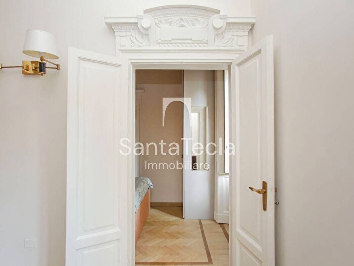 Appartamento bilocale in vendita in Via Giacomo Leopardi, Vincenzo Monti, Milano