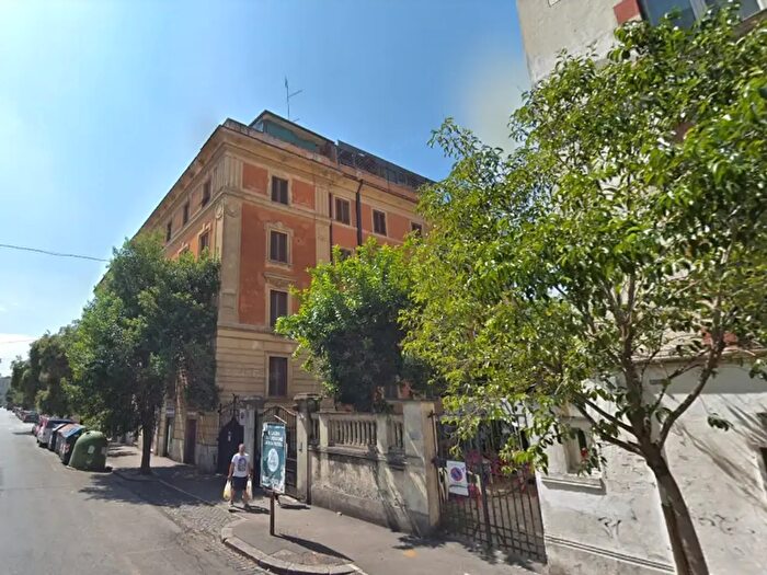 Appartamento bilocale in vendita in Via Marcantonio Colonna, Roma