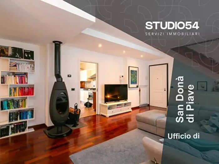 Appartamento con 5 locali in vendita in Via Luigi Carozzani, San Dona Di Piave