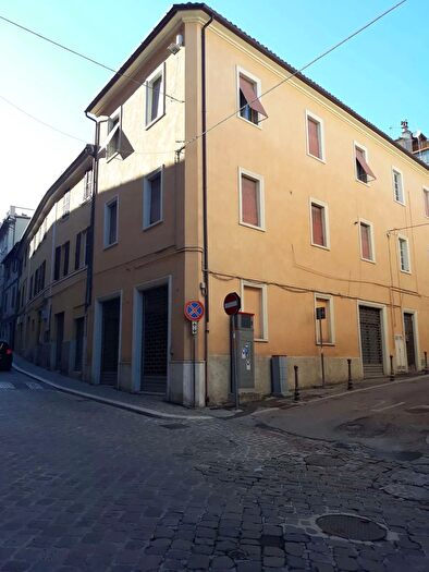 Appartamento trilocale in vendita in Osimo