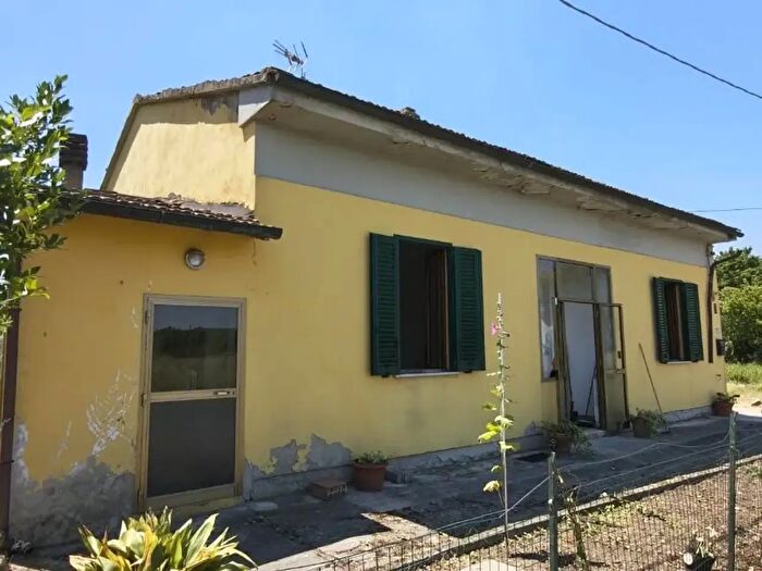 Casa con 5 locali in vendita in Empoli