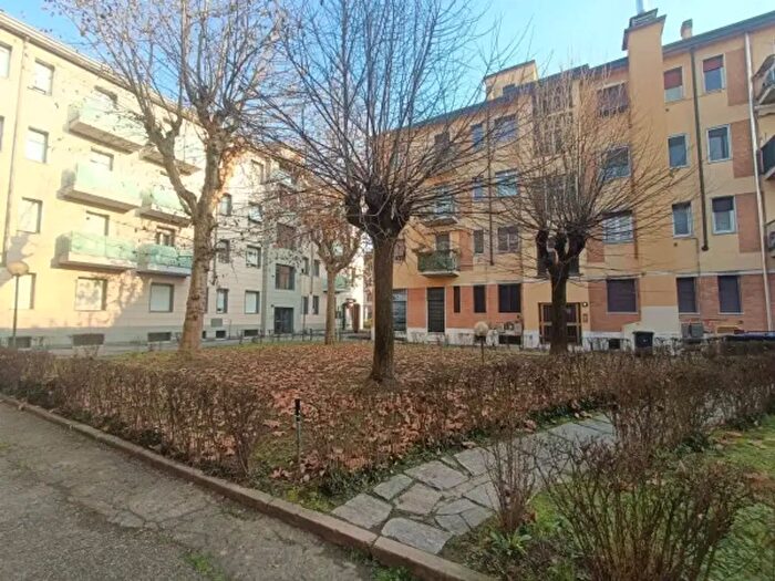 Appartamento bilocale in vendita in Via Caldera, Milano