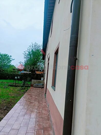 Casa con 5 locali in vendita in Castelfiorentino