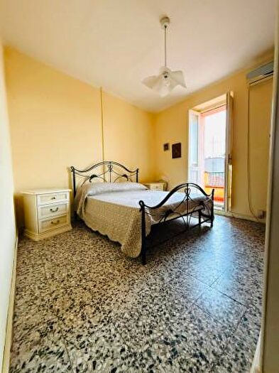 Casa con 6 locali in vendita in Via Novembre, Pattada