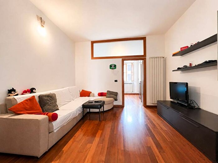 Appartamento bilocale in affitto in Via Milano, Borghi, Como