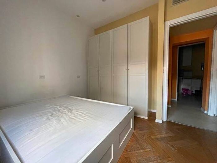 Appartamento trilocale in affitto in Viali, Modena