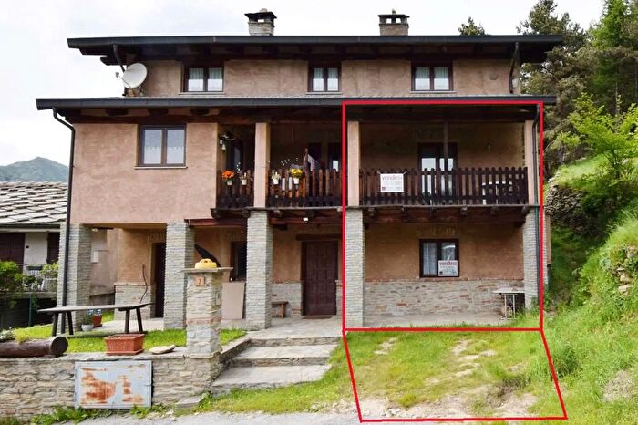 Appartamento trilocale in vendita in Via Capella degli Alpini, San Pietro Val Lemina