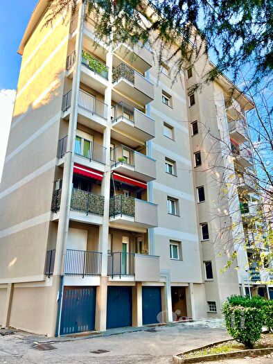 Appartamento trilocale in vendita in Viale Giotto, Busto Arsizio