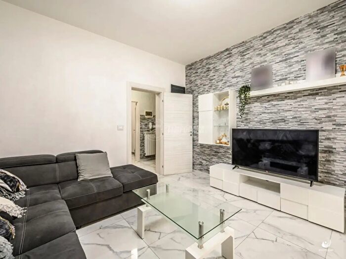 Appartamento trilocale in vendita in Via XXV Aprile, Castelfranco Emilia