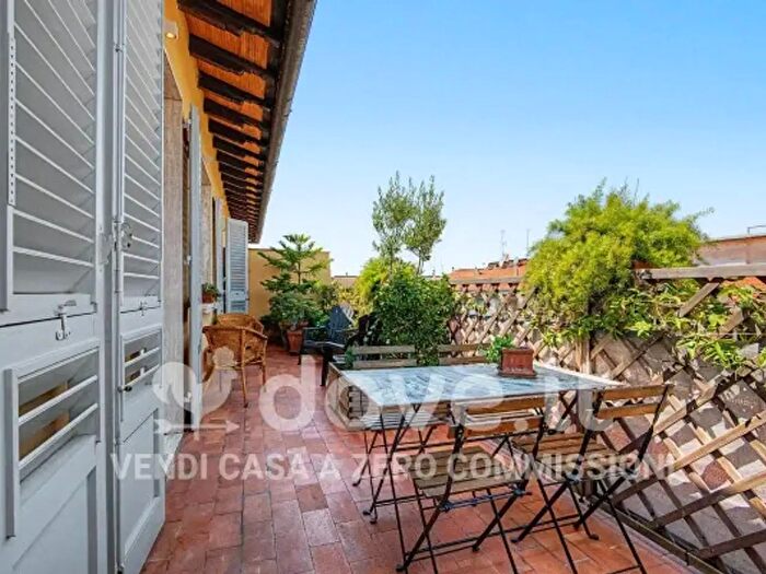 Appartamento quadrilocale in vendita in Via Quintino Sella, Firenze