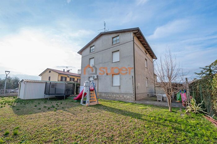 Casa con 5 locali in vendita in Strada Borobò Perugia Pg, Perugia