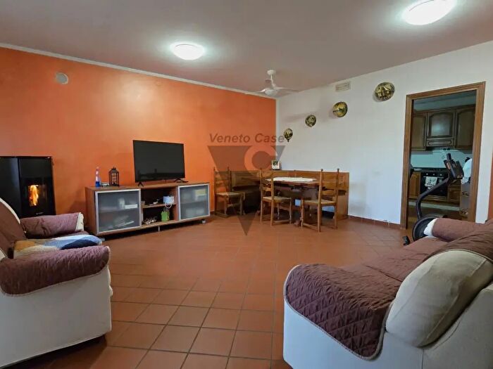 Casa trilocale in vendita in Via della Resistenza, Camponogara