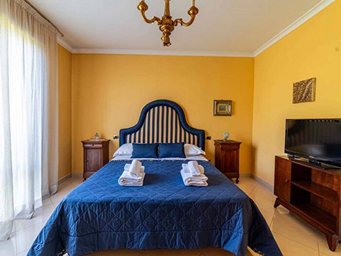 Appartamento trilocale in affitto in Via delle Gardenie, Pontetetto Sorbano del Giudice, Lucca
