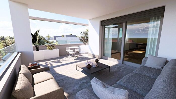 Appartamento quadrilocale in vendita in Via Lorenzo Perosi, Monza