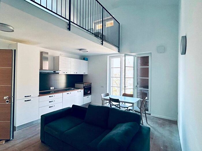 Appartamento trilocale in affitto in Via alla Torre, Cavallasca, San Fermo della Battaglia