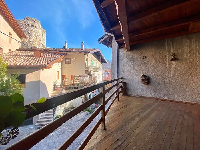 Appartamento trilocale in vendita in Via Torretta, Dro