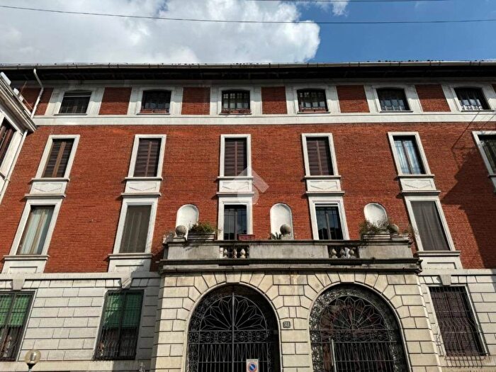 Appartamento monolocale in affitto in Via Amatore Sciesa, Montenero, Milano
