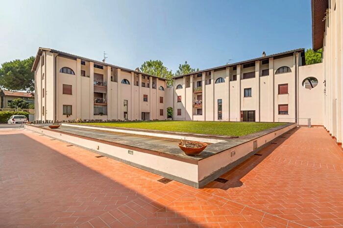 Appartamento con 5 locali in vendita in Pisa