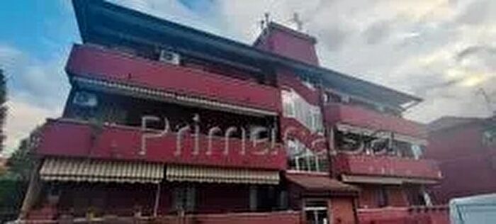 Appartamento trilocale in vendita in Via Boezio, Monza