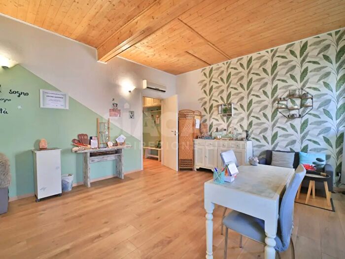 Appartamento monolocale in vendita in Via Lambro, Agrate Brianza