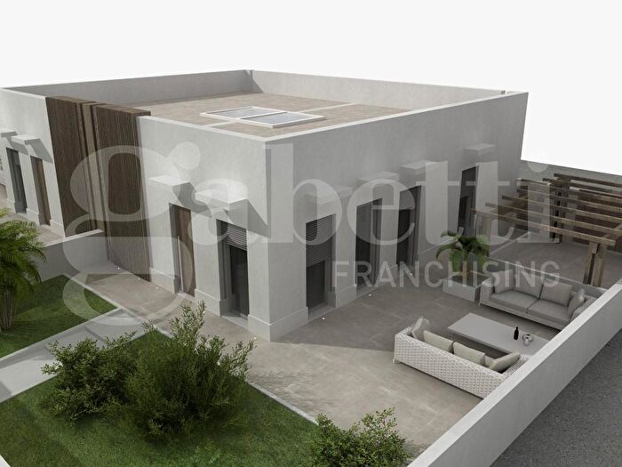 Casa trilocale in vendita in Via Antonio De Curtis, Margherita Di Savoia