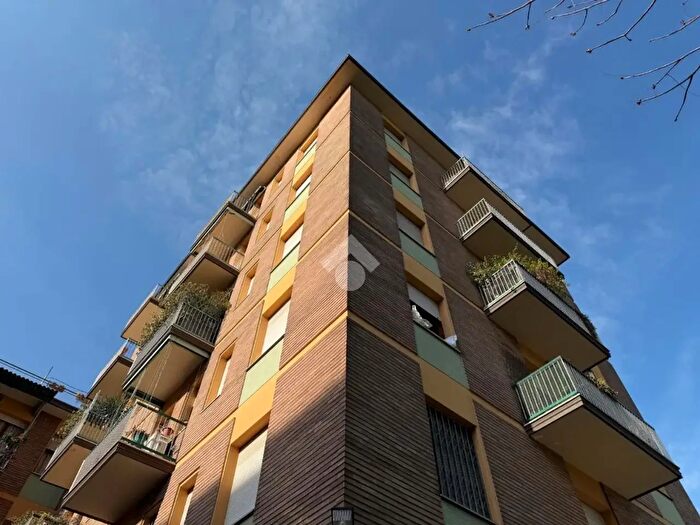 Appartamento quadrilocale in vendita in Via Emilio Zago, Bologna