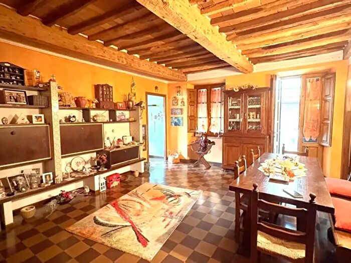 Appartamento con 5 locali in vendita in Ludovica, Lucca