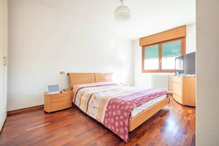 Appartamento trilocale in vendita in Mira