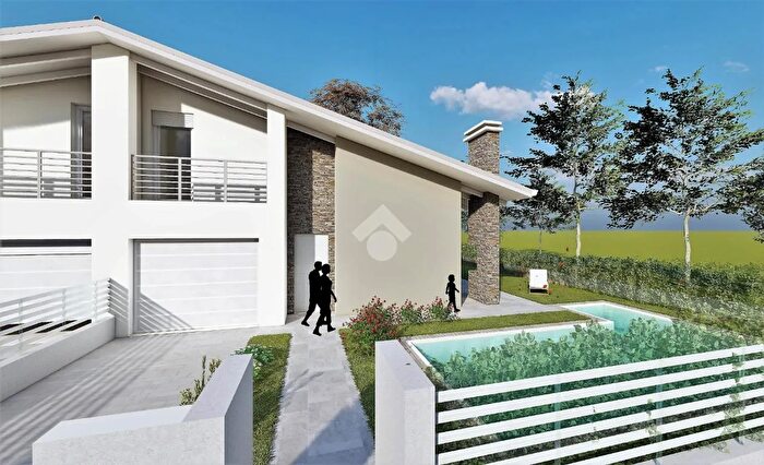 Casa con 5 locali in vendita in Via Bellesia, Fabbrico