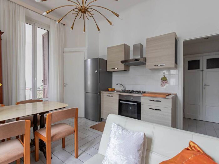 Appartamento trilocale in affitto in Via Mac Mahon, Certosa, Milano