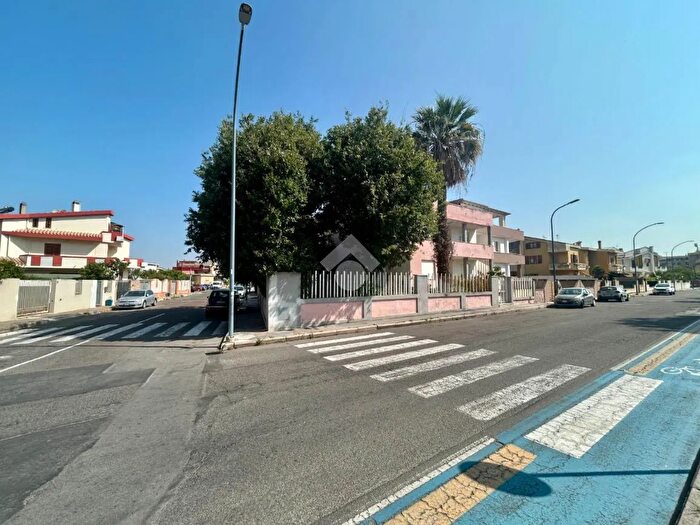 Casa con 5 locali in vendita in Viale Vienna, Selargius