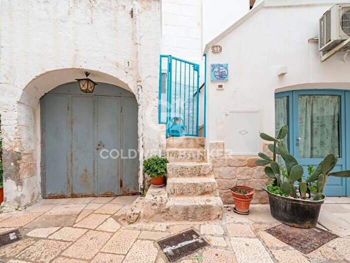 Casa con 5 locali in vendita in Via Penna della Galera, Polignano A Mare