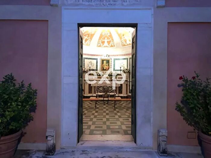 Casa con 6 locali in vendita in Via Paolo Borsellino, Molfetta