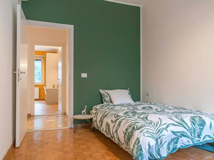 Appartamento con 5 locali in affitto in Via Savona, Solari, Milano