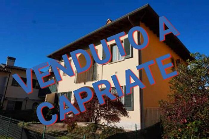 Appartamento trilocale in vendita in Via Trieste, Capriate San Gervasio