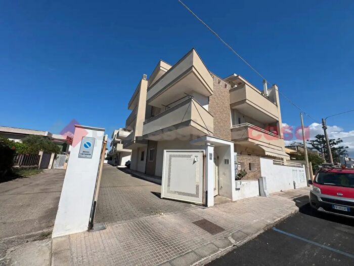 Appartamento trilocale in vendita in Via Taranto, Pulsano