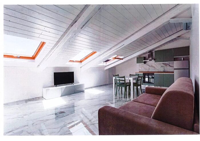 Casa bilocale in vendita in Corso Giuseppe Garibaldi, Napoli