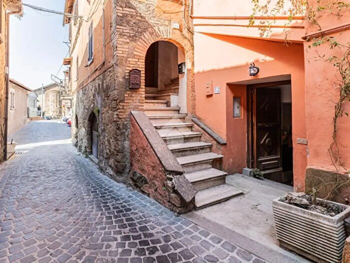 Appartamento bilocale in affitto in Via Sant Andrea, Campagnano Di Roma