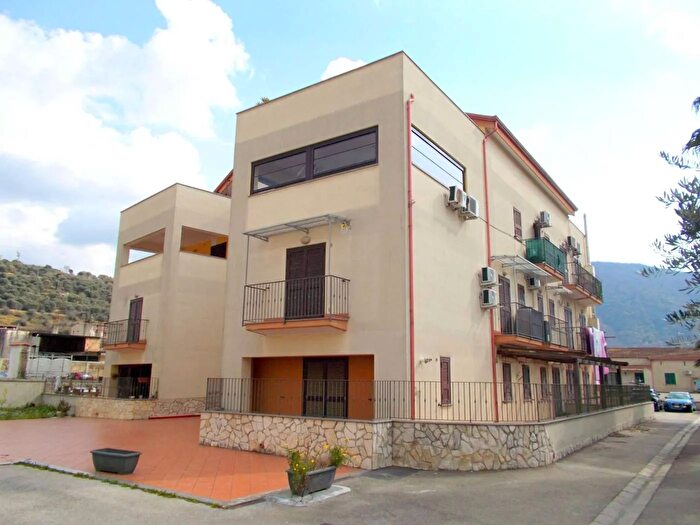 Appartamento bilocale in vendita in San Felice A Cancello