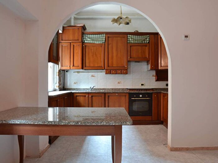 Appartamento quadrilocale in affitto in Via Monte Ortigara, Via Veneto Borgo Trento, Brescia