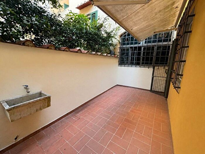 Appartamento bilocale in affitto in San Frediano, Firenze